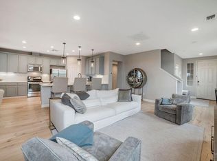 420 Jacquelyn Ln, Petaluma, CA 94952