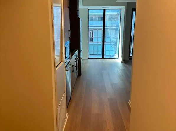 109 Erskine Ave, Toronto, ON