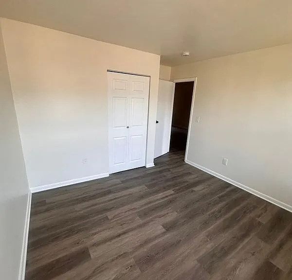 16 Bergen Ave #11 — Photo 18