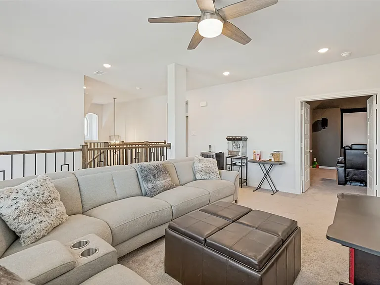 3053 Estuary Dr — Photo 21