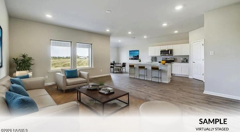 1st image of 206 Eagle Heights Dr