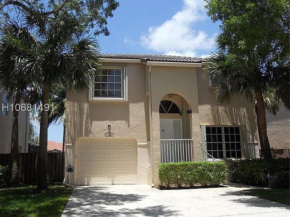 2nd image of 10697 NW 12th Mnr