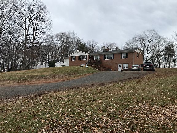 4th image of 7745 Mourningdove Ln