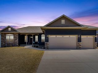 4802 Prairie Dock Rd, Cedar Falls, IA 50613