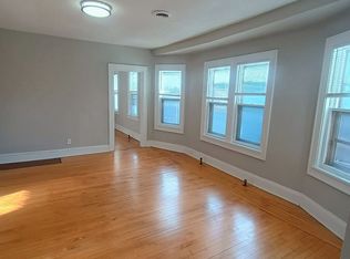 1650-52 N. Arlington, Milwaukee, WI 53202