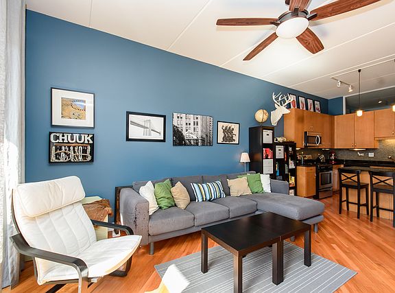 5th image of 3125 W Fullerton Ave APT 211