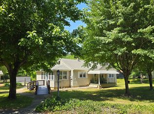 62 Back Run Rd, Natural Bridge Station, VA 24579