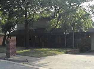 1901 N Cedar Ridge Rd, Edmond, OK 73013