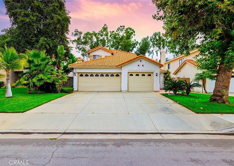1st image of 23604 Tarara Dr