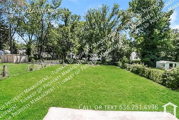 422 Plaza Ave — Photo 16