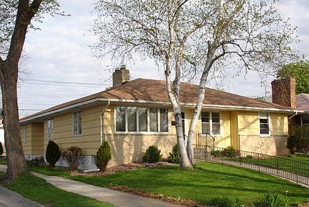 Southeast facing corner lot