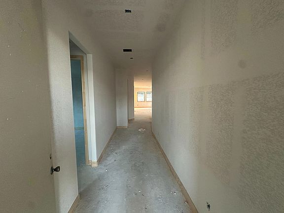 Construction progress - foyer