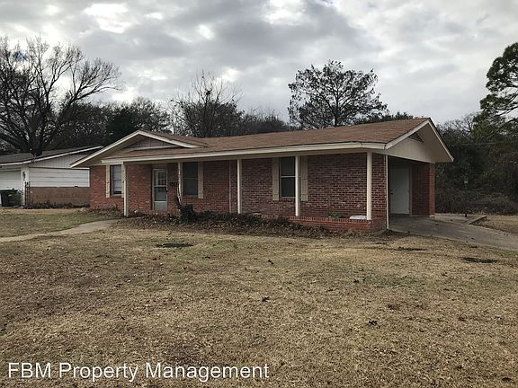 2nd image of 1722 W Beverly Dr