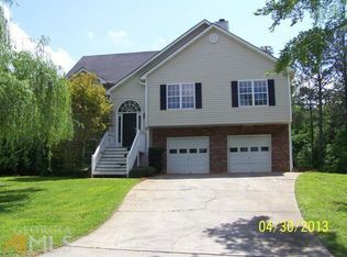 302 Rail Dr, Adairsville, GA 30103