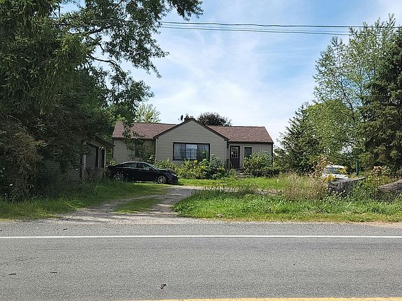5th image of 6289 Whitmore Lake Rd