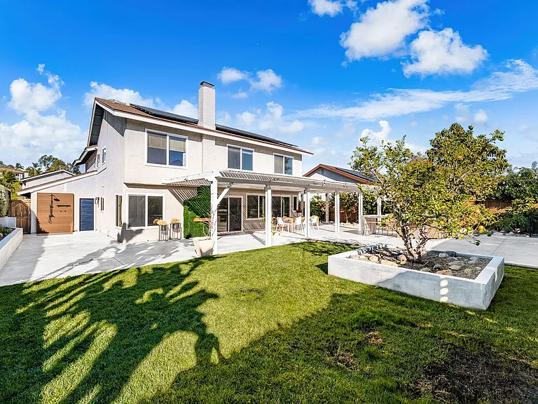 25392 Neptune Dr — Photo 38