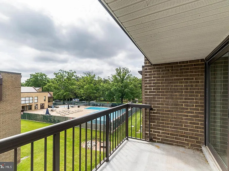 7587 Margate Ct #203 — Photo 11