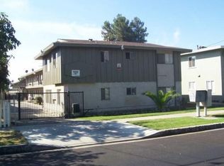 565 W D St APT 6, Ontario, CA 91762