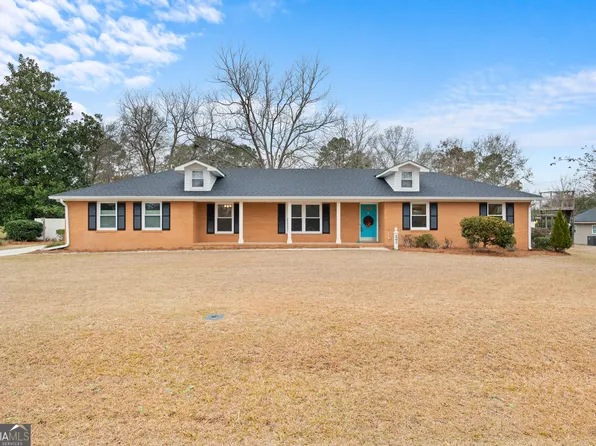 207 Nesmith Way, Statesboro, GA 30458