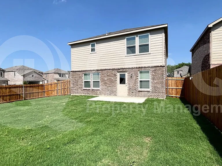 812 Poppy Cove Ln — Photo 20