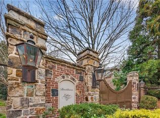 575 Trimble Lake Ct, Sandy Springs, GA 30342