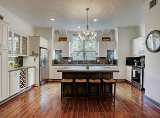 116 Detering St, Houston, TX 77007