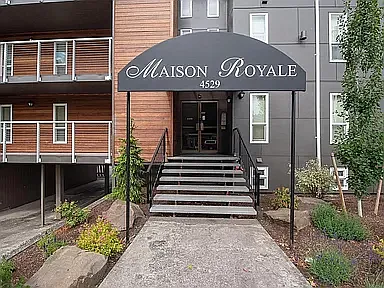 44th Ave SW — Photo 3