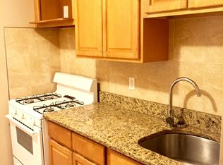 2288 Mott Ave APT 2E, Far Rockaway, NY 11691