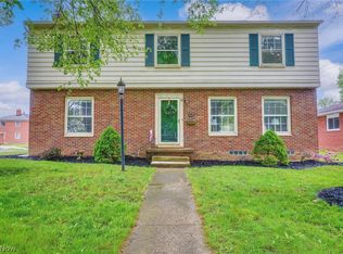 584 N Hawkins Ave, Akron, OH 44313