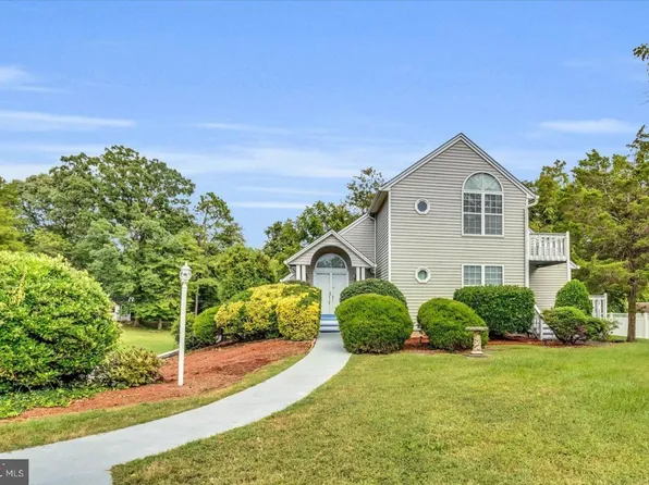 1444 Gregg Dr, Lusby, MD 20657