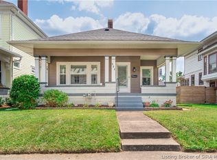 904 E Maple St, Jeffersonville, IN 47130