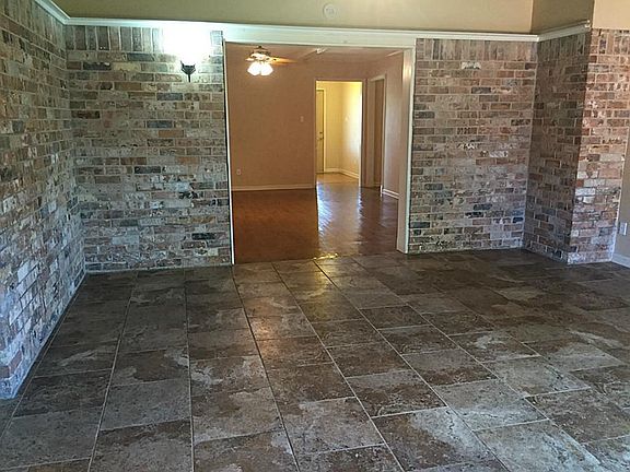 4th image of 3315 Dominique Dr