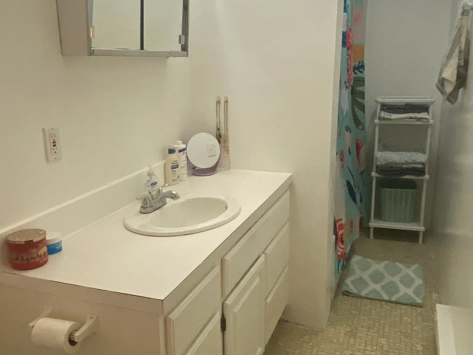 1 bed, 900 sqft, $1,650 — Photo 4