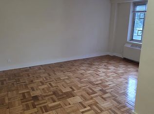 58-39 188th St #3A, Fresh Meadows, NY 11365