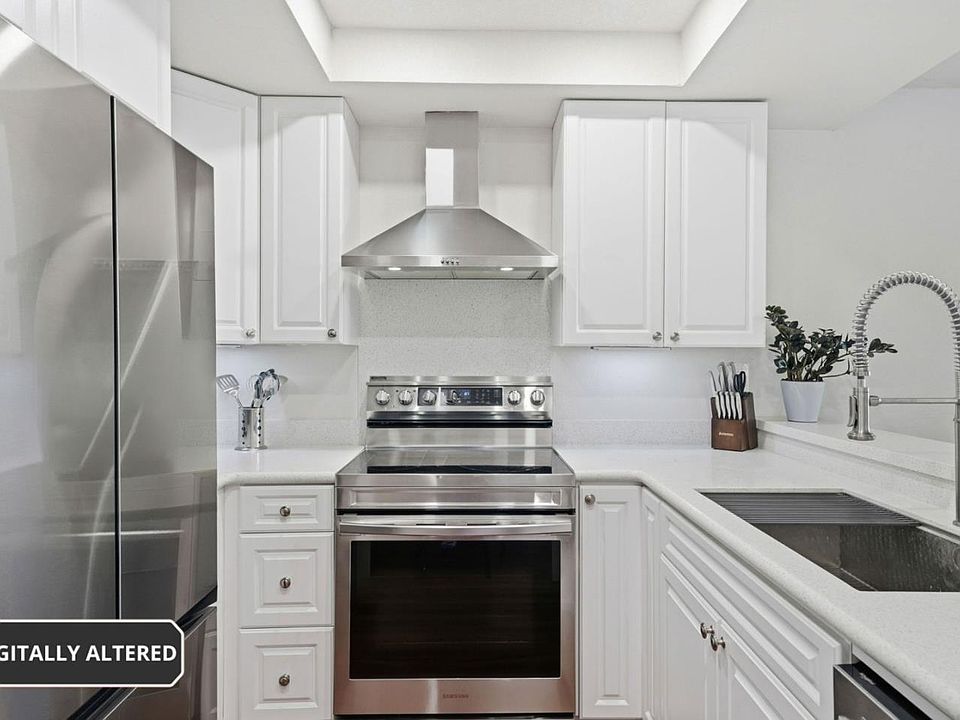 1st image of 563 Groth Pl