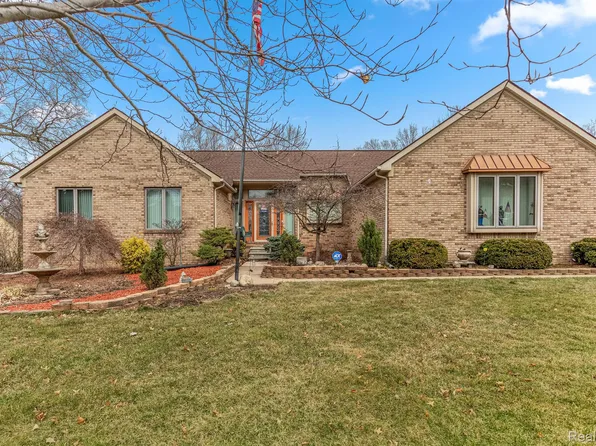 23340 Wick Rd, Taylor, MI 48180