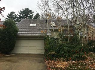 7106 Cedarwood Cir, Boulder, CO 80301