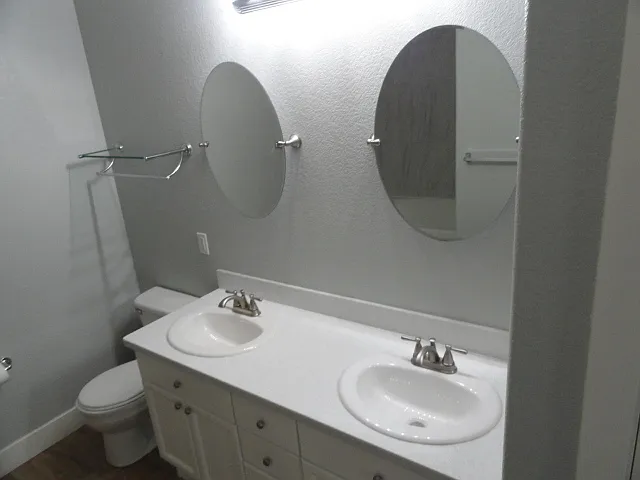 8465 S Holland Way #103 — Photo 11