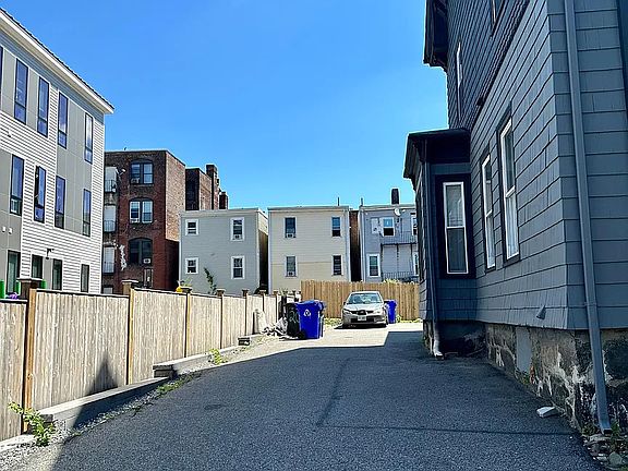 Parking available for 20 Highgate leases