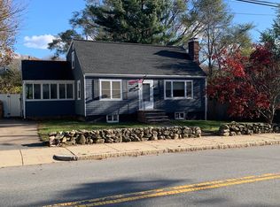 2314 Centre St, West Roxbury, MA 02132