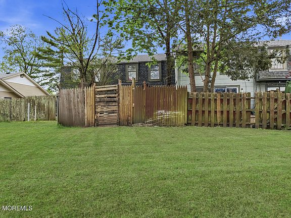 5th image of 186 Coventry Drive