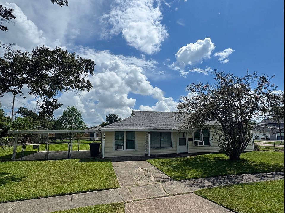 1st image of 3609 1st Ave