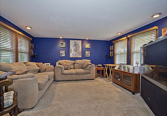 4th image of 5424 Fern Ave