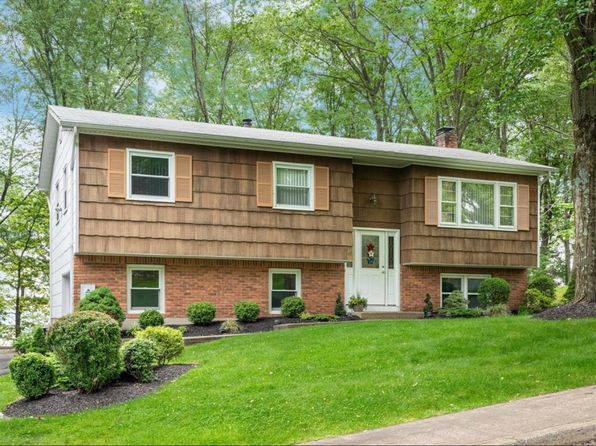 17 Woodrum Dr