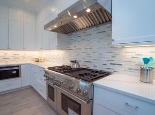 108 Gull Dr, Anna Maria, FL 34216