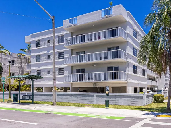 3527 NE 168th St APT 309, North Miami Beach, FL 33160