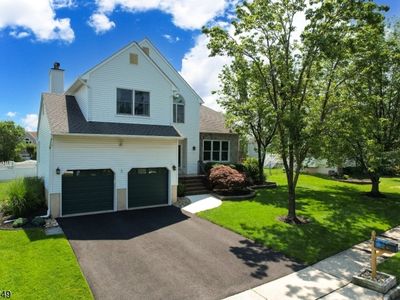 3 Fisher Dr, Hillsborough, NJ, 08844