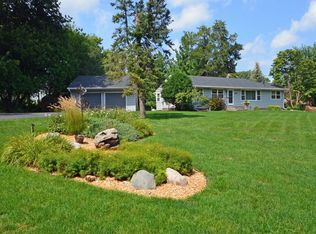 2050 Crestview Dr, Excelsior, MN 55331