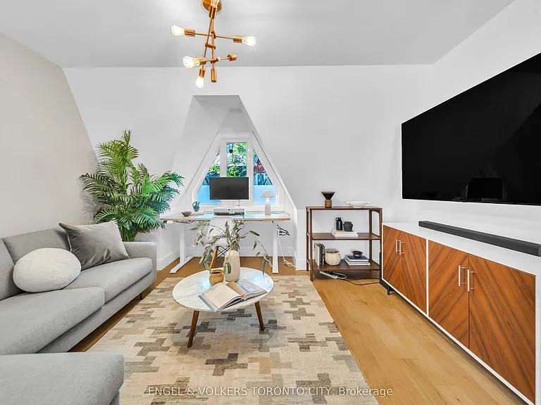 8 Old Trillium Ln — Photo 15