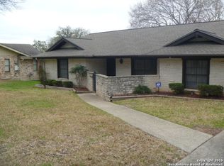 5919 Wildwind Dr, Windcrest, TX 78239
